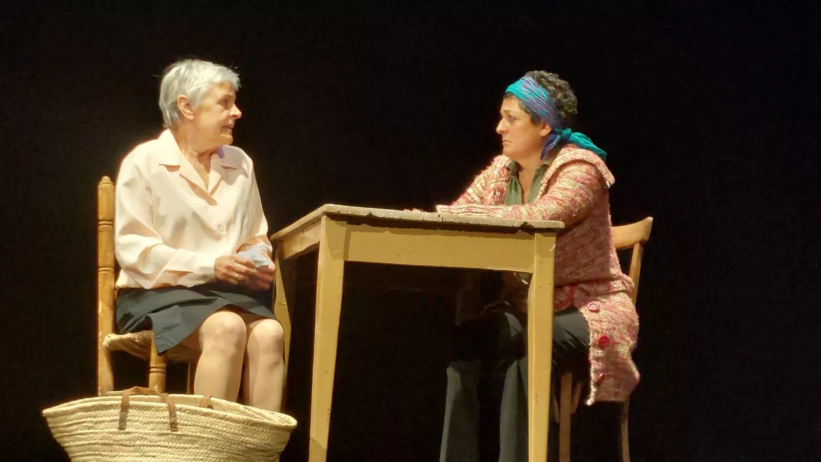Desmadres Teatro de Jaca con su obra Retales y Remiendos