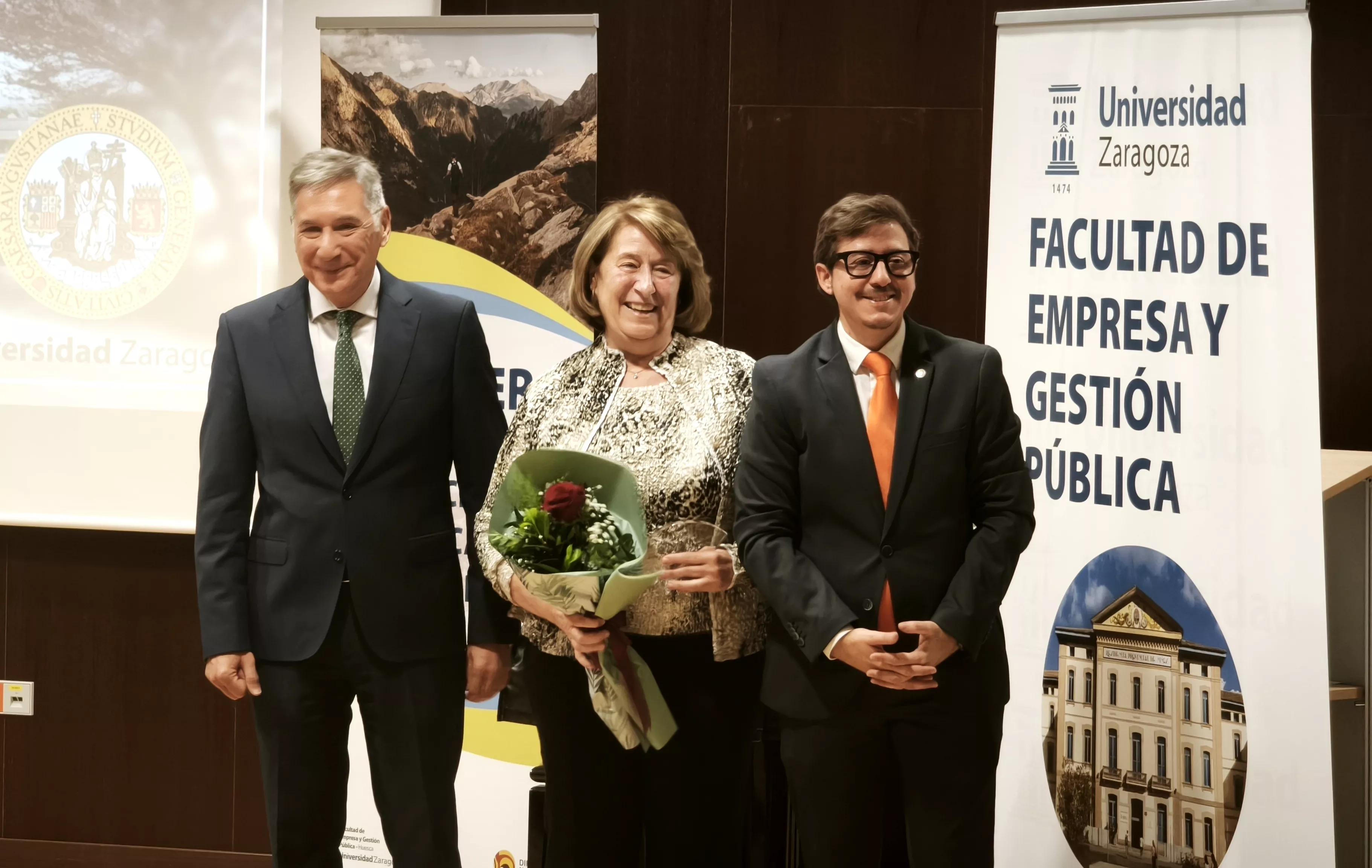 Festividad de la Facultad de Empresa y Gestión Pública del Campus de Huesca. Foto María José Sampietro