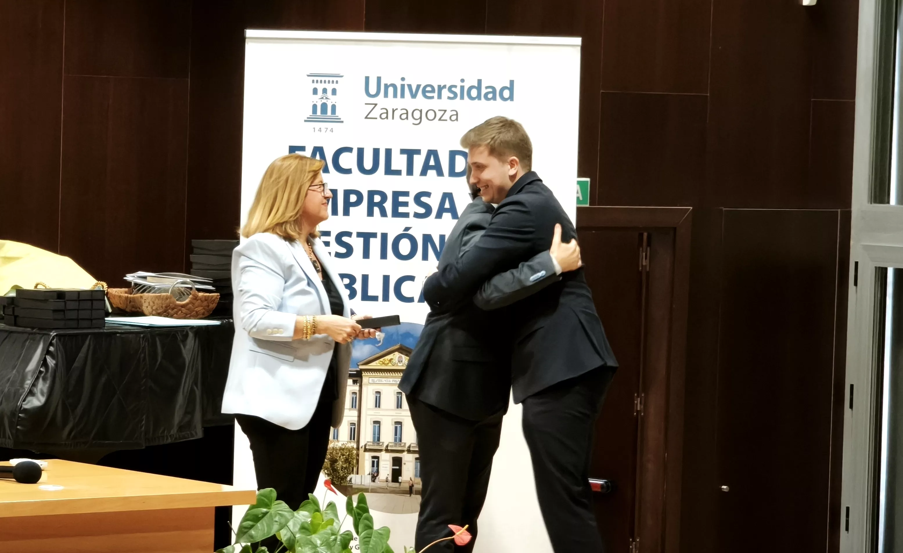 Festividad de la Facultad de Empresa y Gestión Pública del Campus de Huesca. Foto María José Sampietro