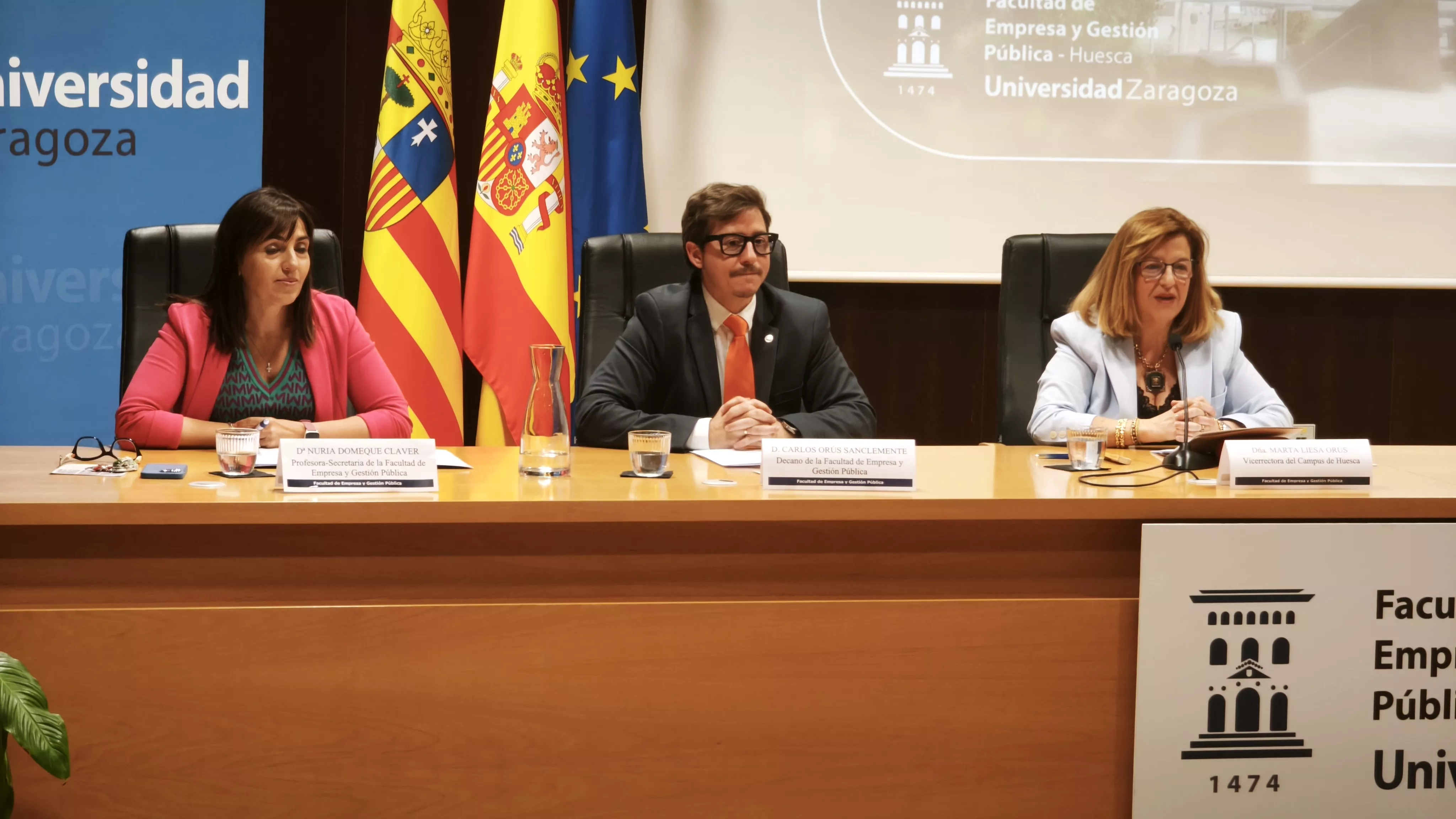 Festividad de la Facultad de Empresa y Gestión Pública del Campus de Huesca. Foto María José Sampietro