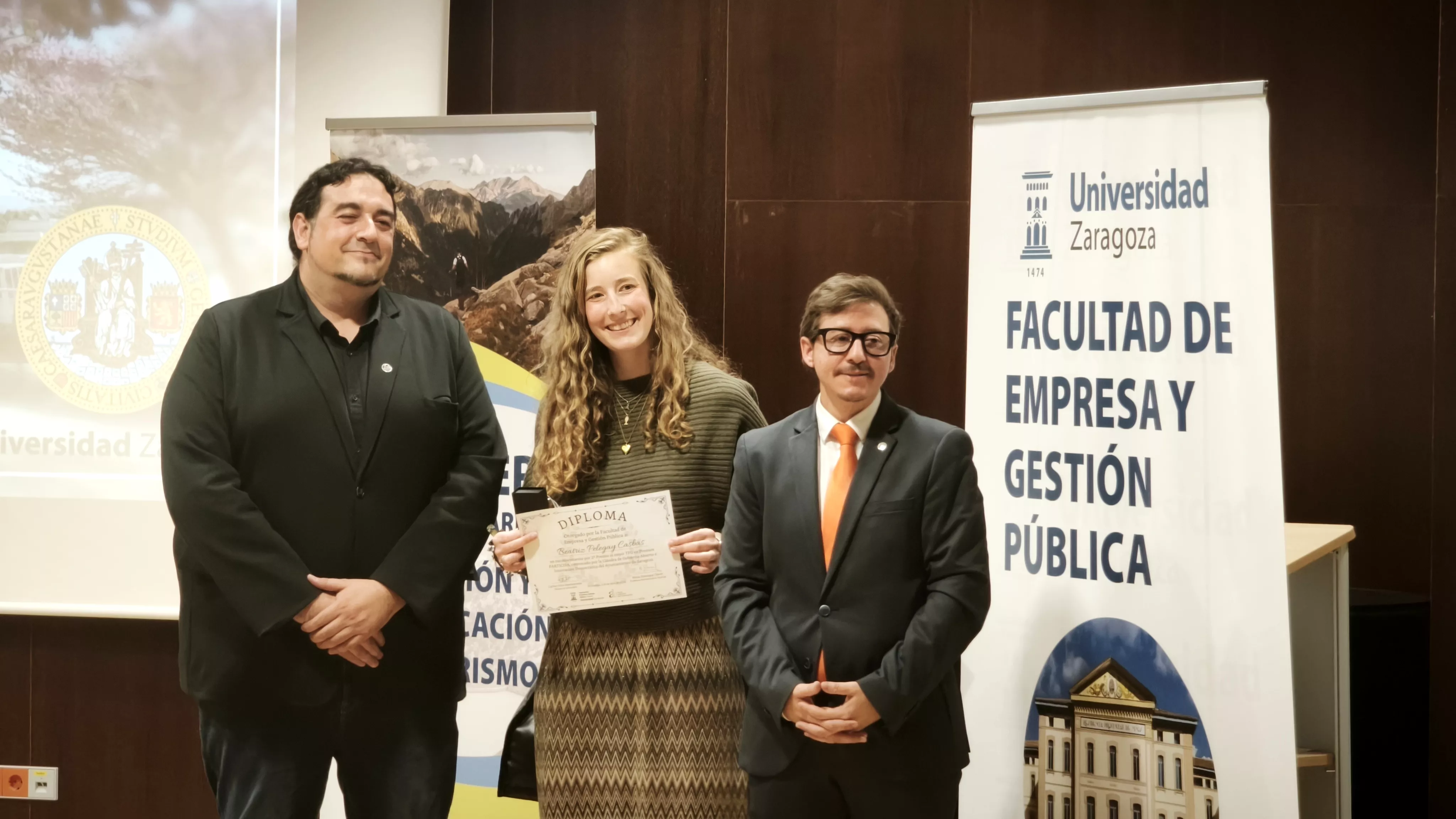 Festividad de la Facultad de Empresa y Gestión Pública del Campus de Huesca. Foto María José Sampietro