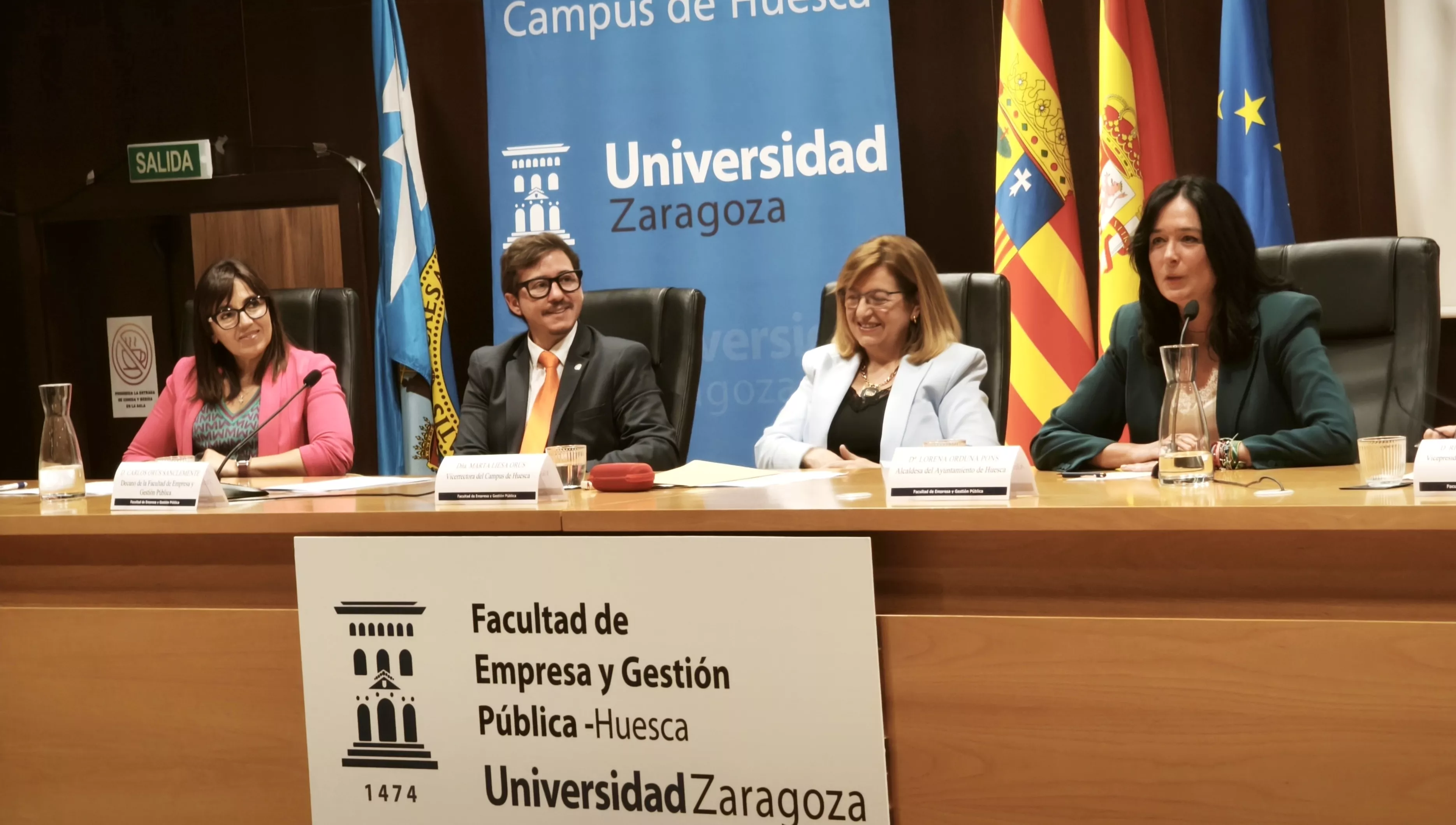 Festividad de la Facultad de Empresa y Gestión Pública del Campus de Huesca. Foto María José Sampietro