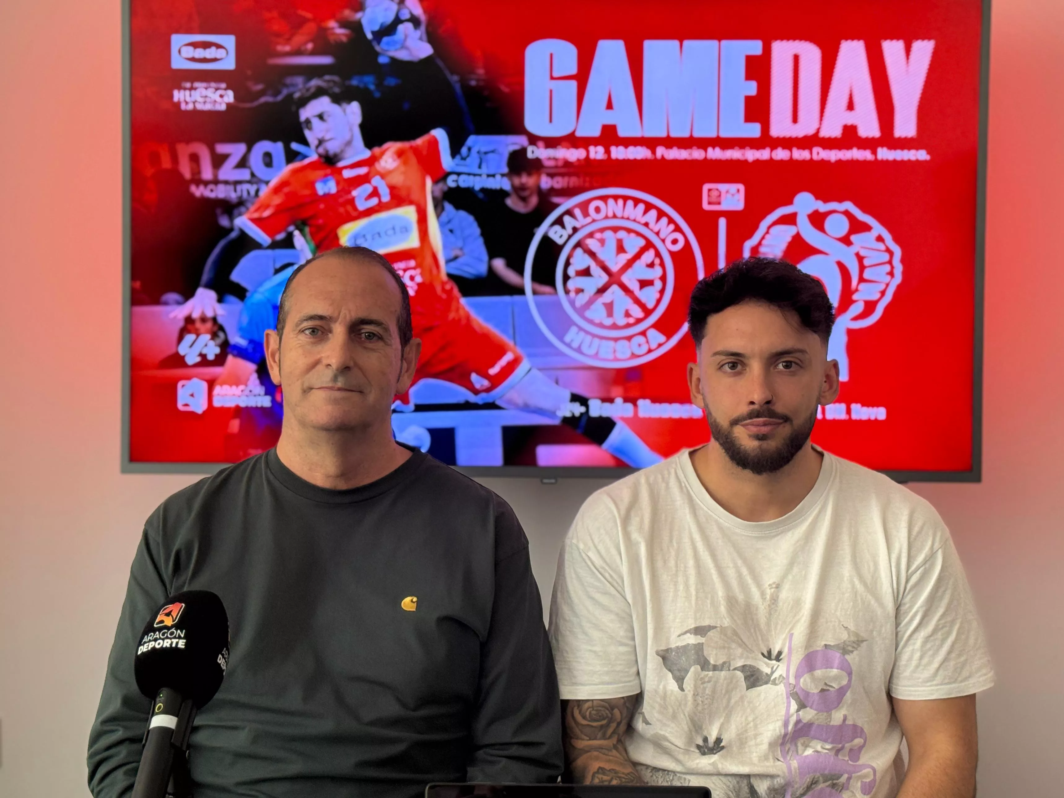 José Nolasco y Dani Pérez, antes del Bada Huesca Nava