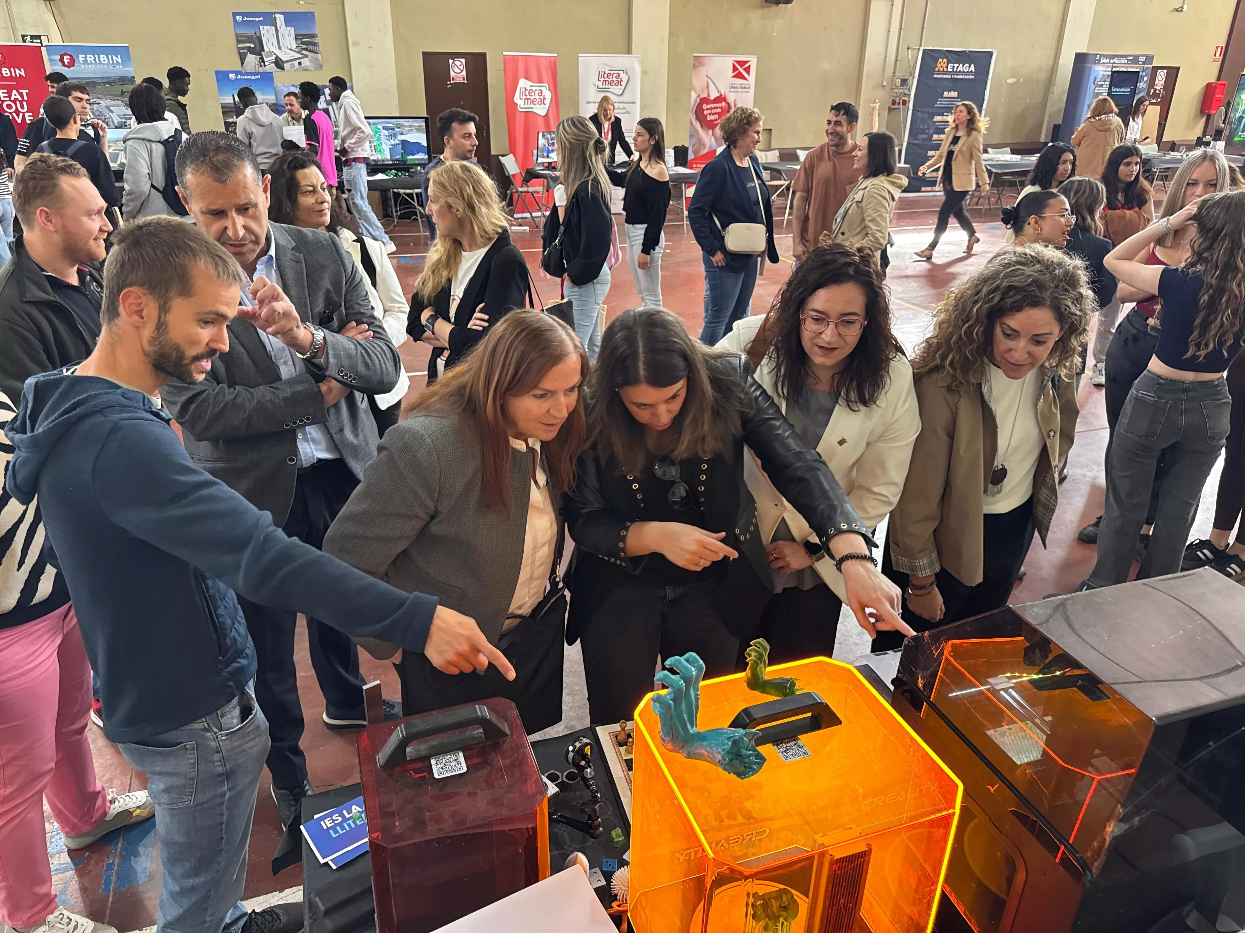 Conócenos en Binéfar esta mañana