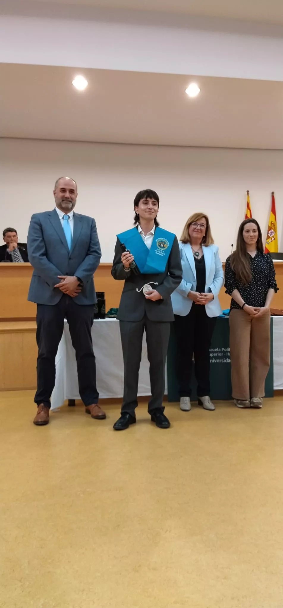 Ceremonia de graduación y reconocimientos en la Escuela Politécnica Superior
