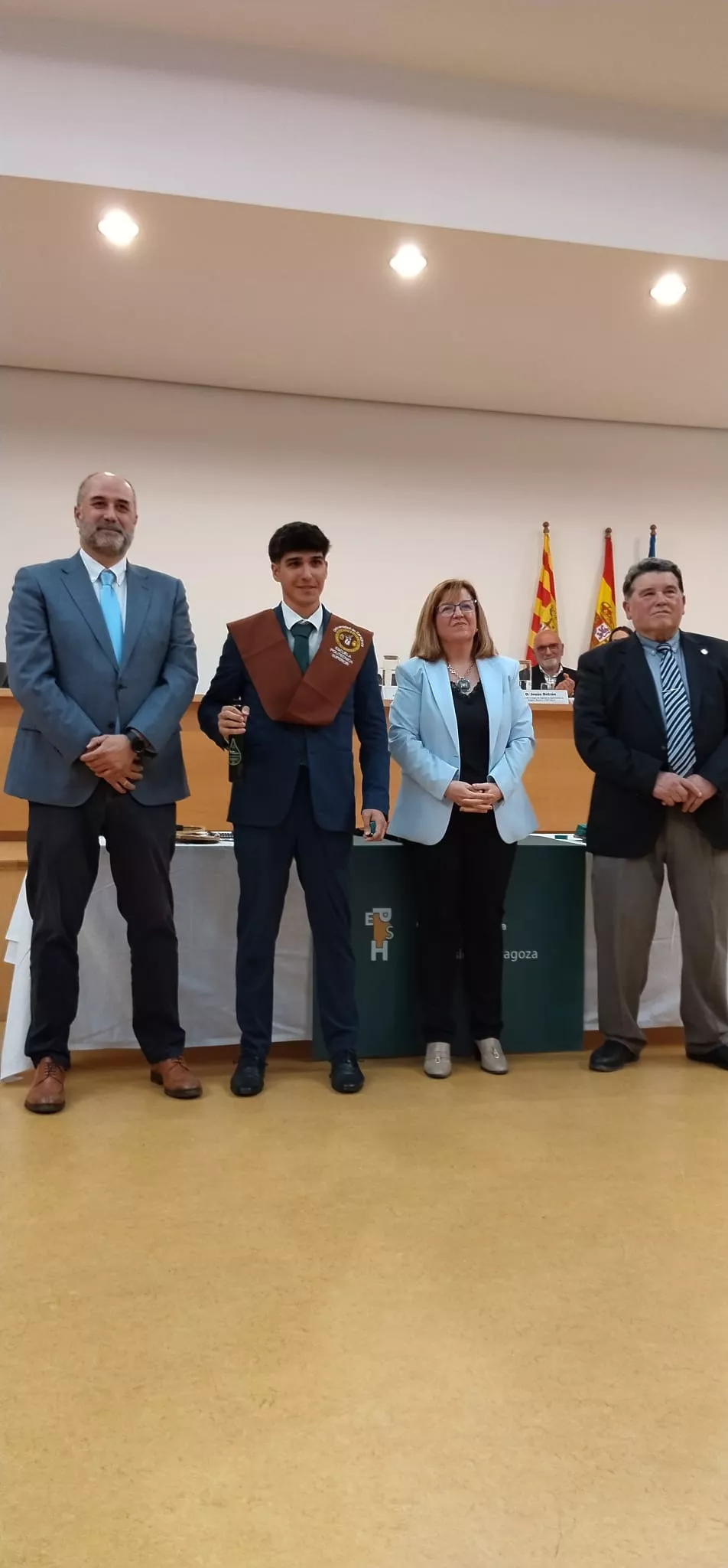 Ceremonia de graduación y reconocimientos en la Escuela Politécnica Superior