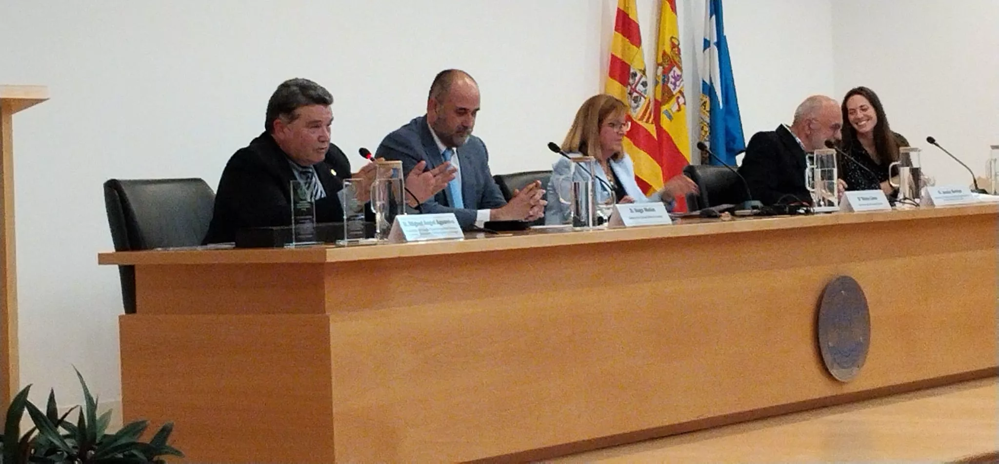 Ceremonia de graduación y reconocimientos en la Escuela Politécnica Superior