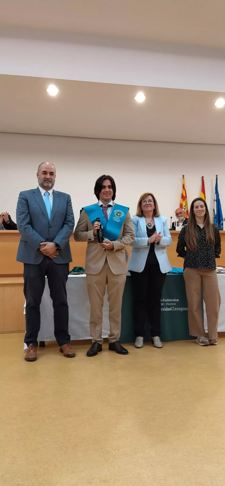 Ceremonia de graduación y reconocimientos en la Escuela Politécnica Superior