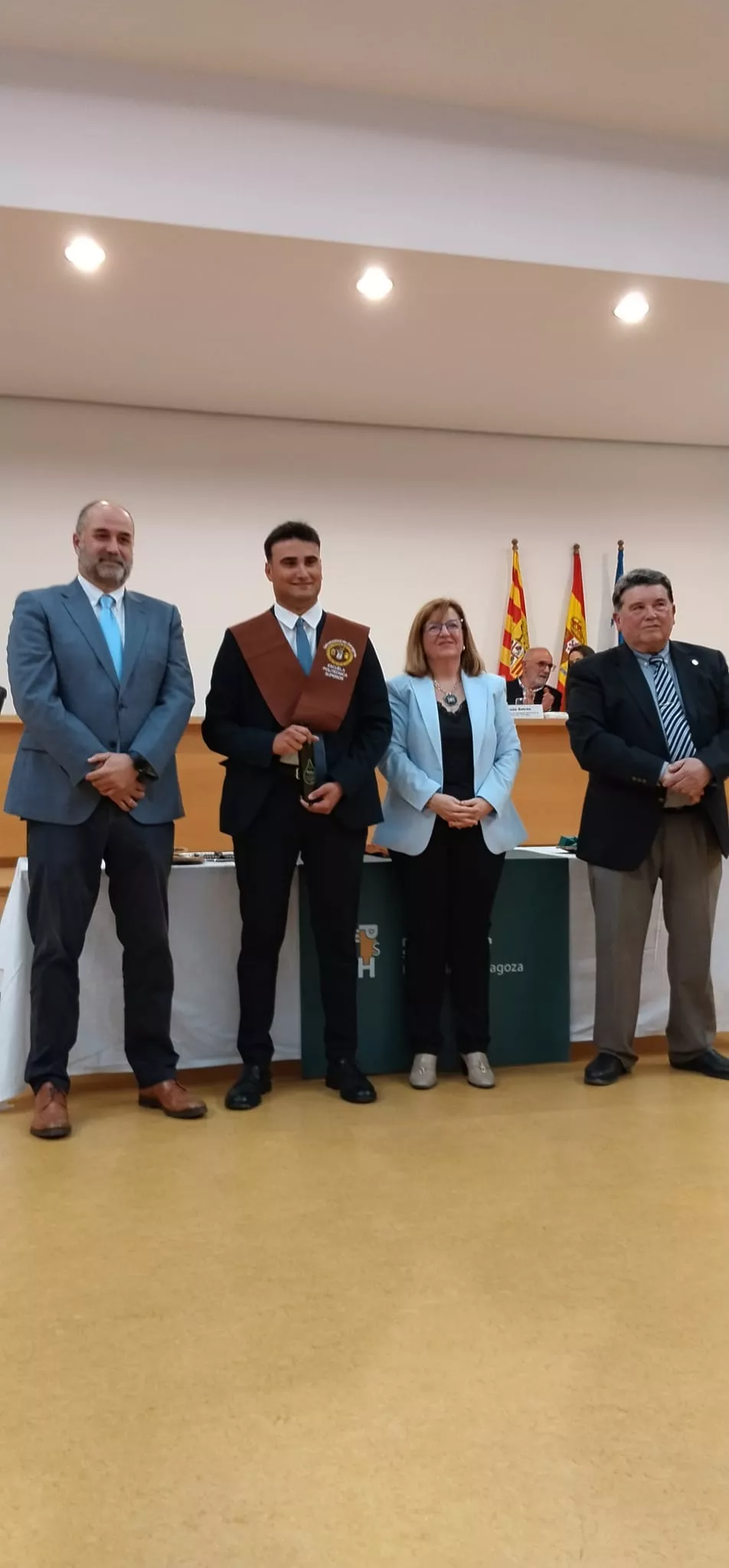 Ceremonia de graduación y reconocimientos en la Escuela Politécnica Superior