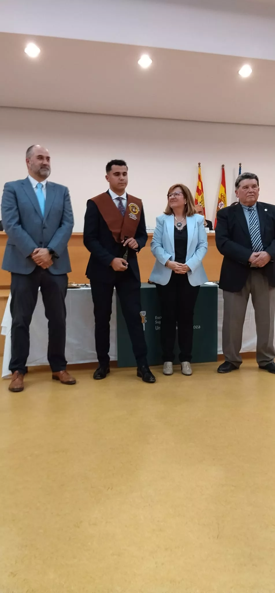 Ceremonia de graduación y reconocimientos en la Escuela Politécnica Superior