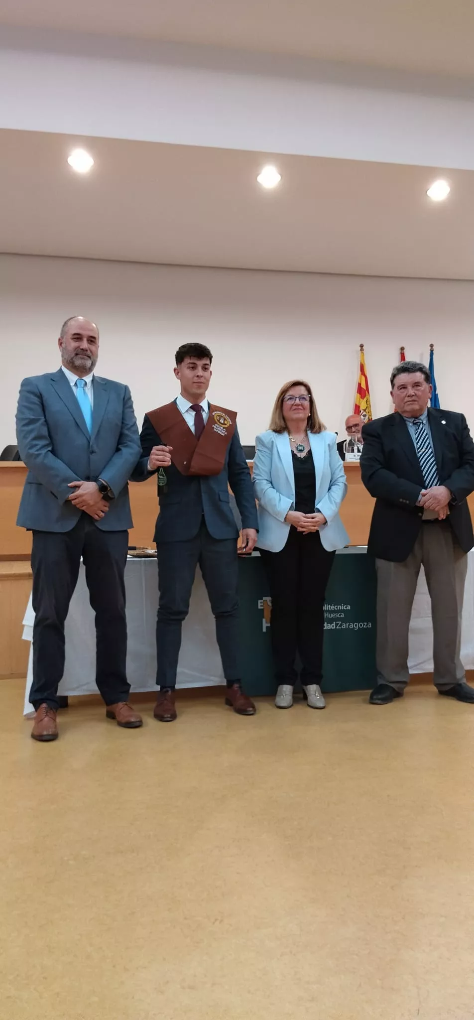 Ceremonia de graduación y reconocimientos en la Escuela Politécnica Superior