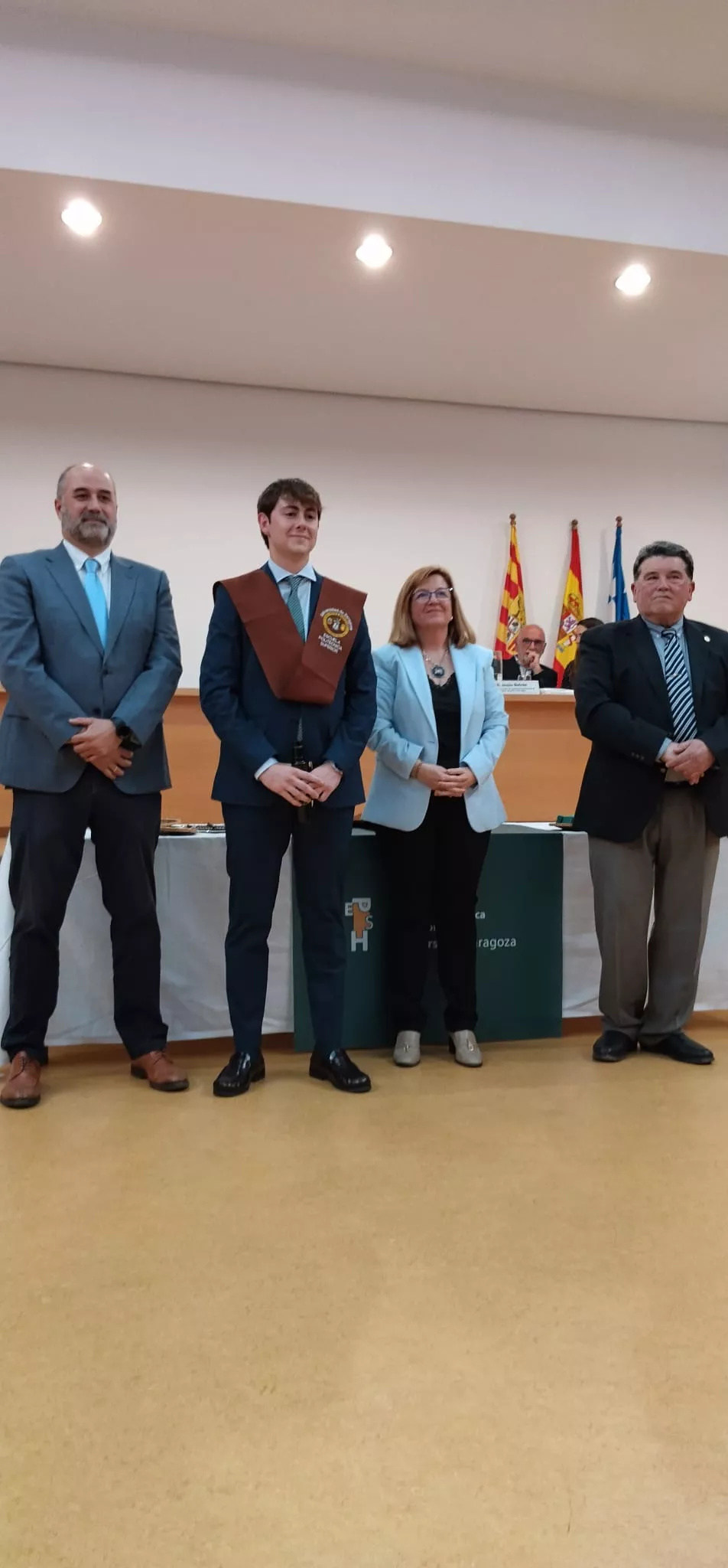 Ceremonia de graduación y reconocimientos en la Escuela Politécnica Superior