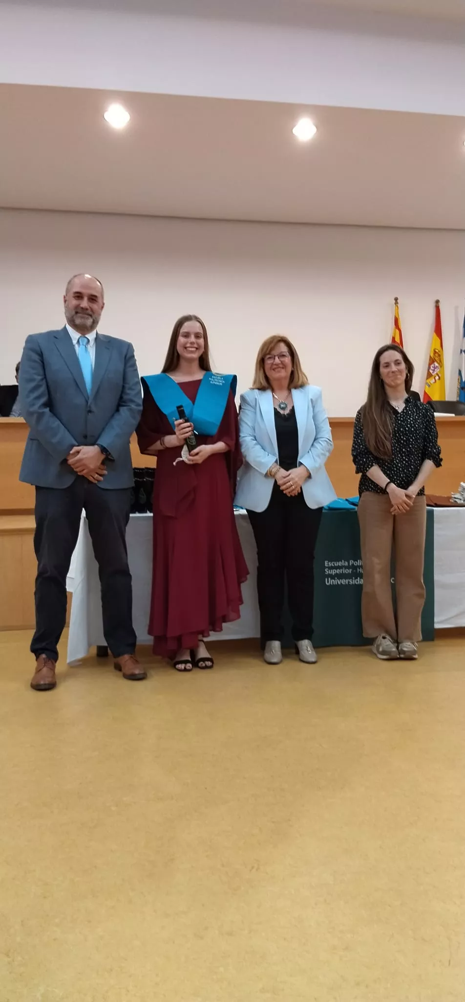 Ceremonia de graduación y reconocimientos en la Escuela Politécnica Superior