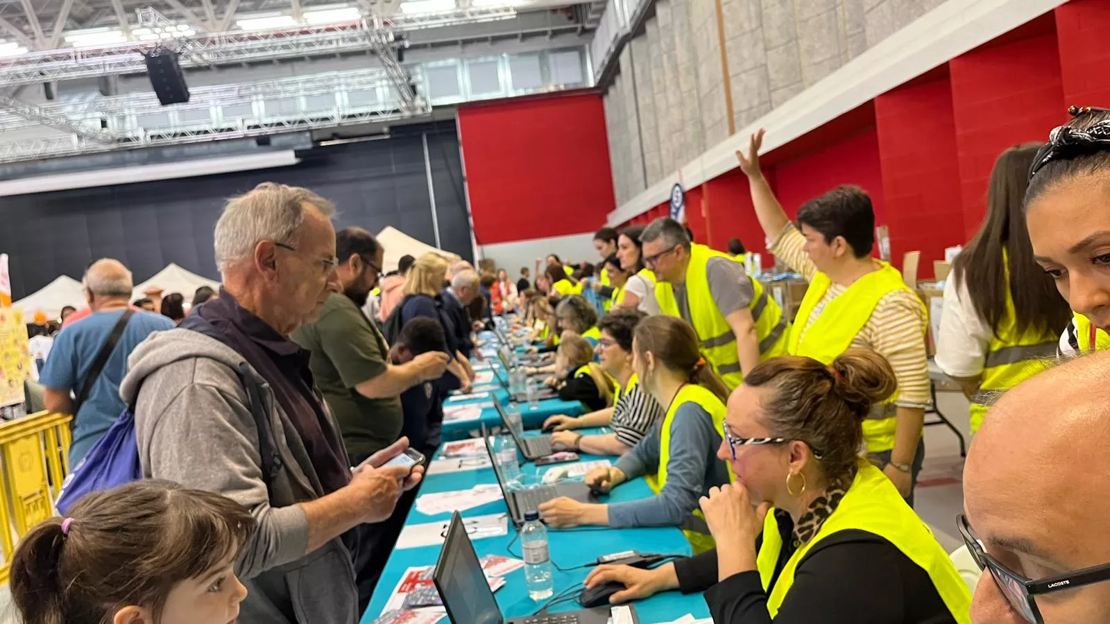  Premarcha Aspace en el Palacio de Congresos de Huesca. Foto Mercedes Manterola