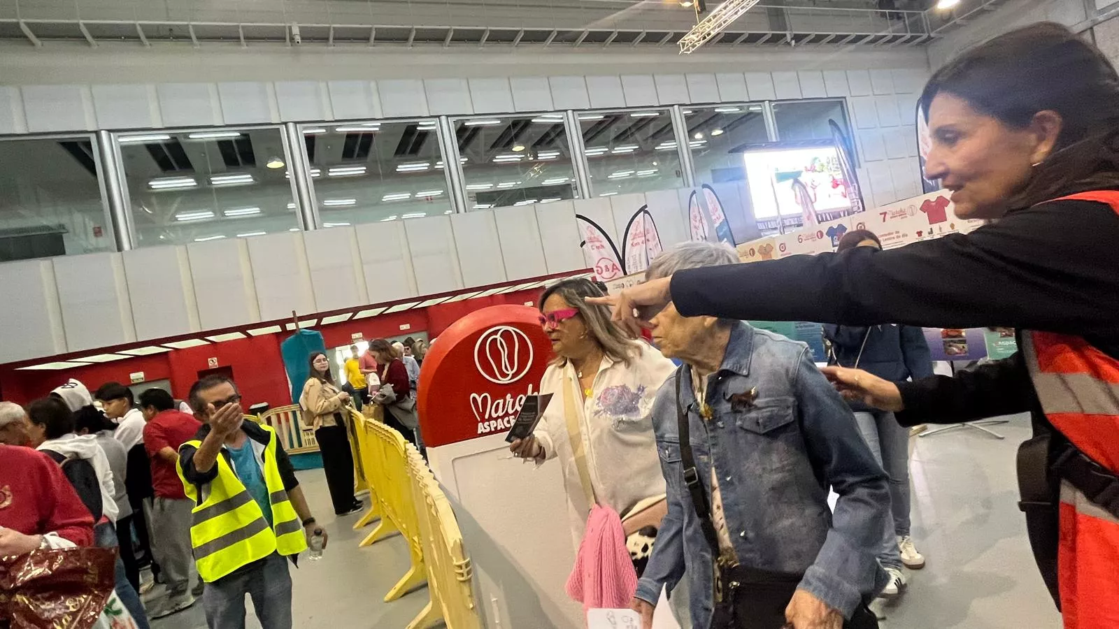  Premarcha Aspace en el Palacio de Congresos de Huesca. Foto Mercedes Manterola