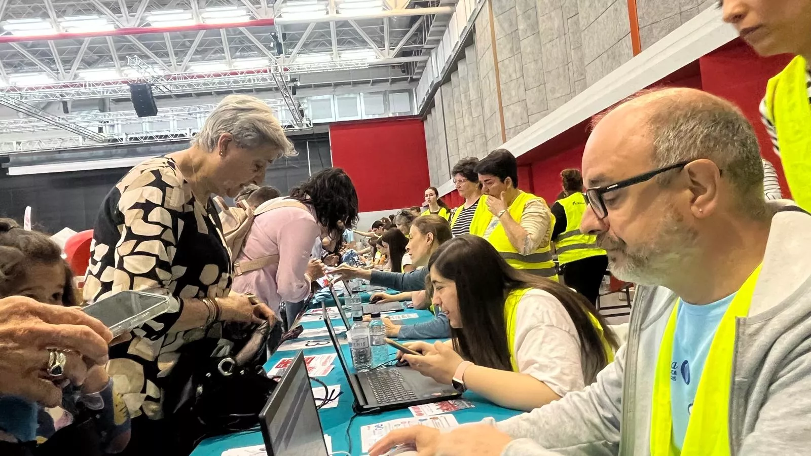  Premarcha Aspace en el Palacio de Congresos de Huesca. Foto Mercedes Manterola