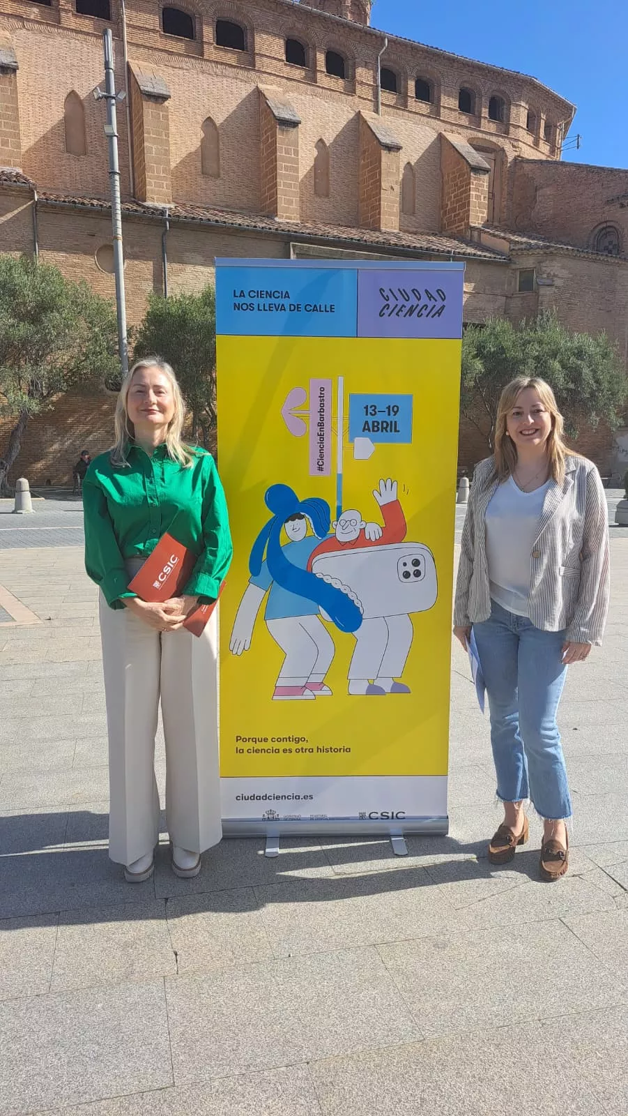 Pura Fernández y Pilar Abad presentan "La Ciencia nos lleva de calle"