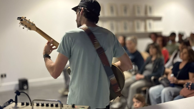 Mestre en el interior del CDAN