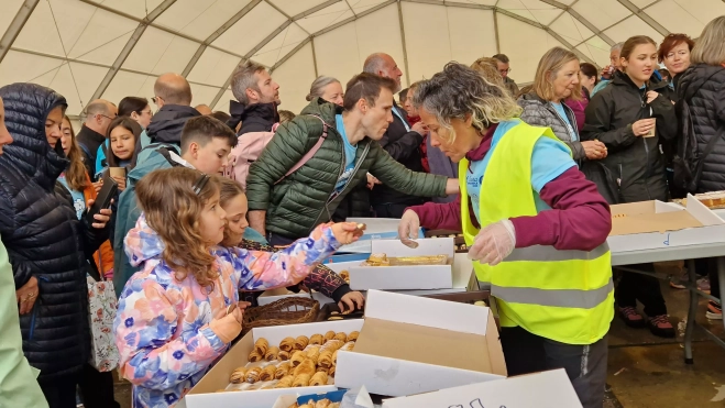 Salida de la 14ª Marcha Aspace Huesca. Foto Myriam Martínez
