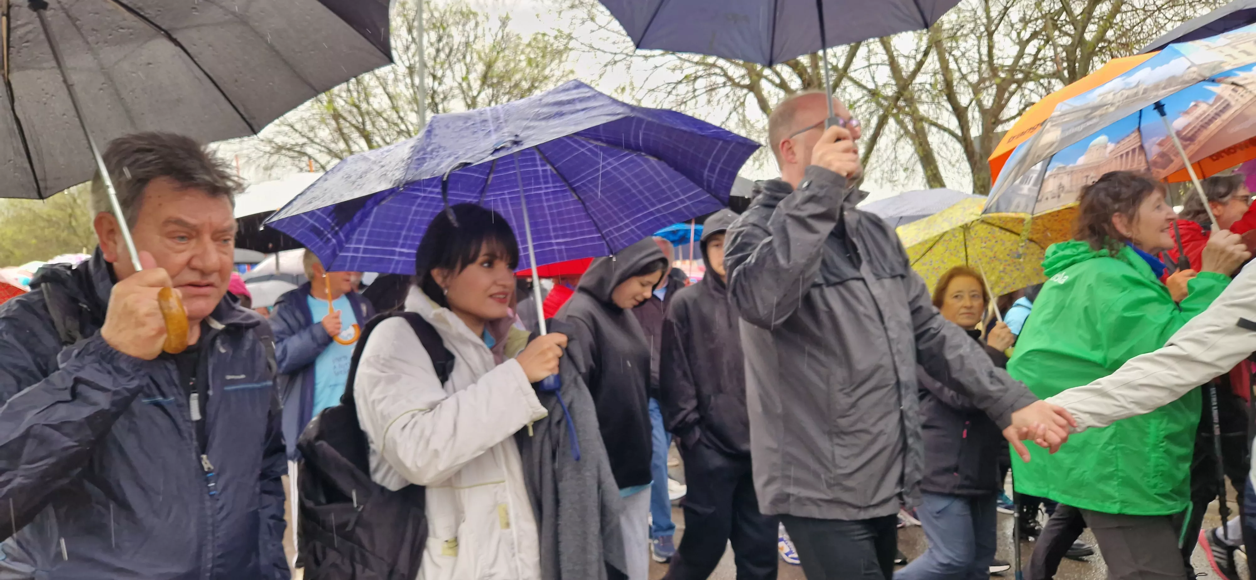 Salida de la 14ª Marcha Aspace Huesca. Foto Myriam Martínez