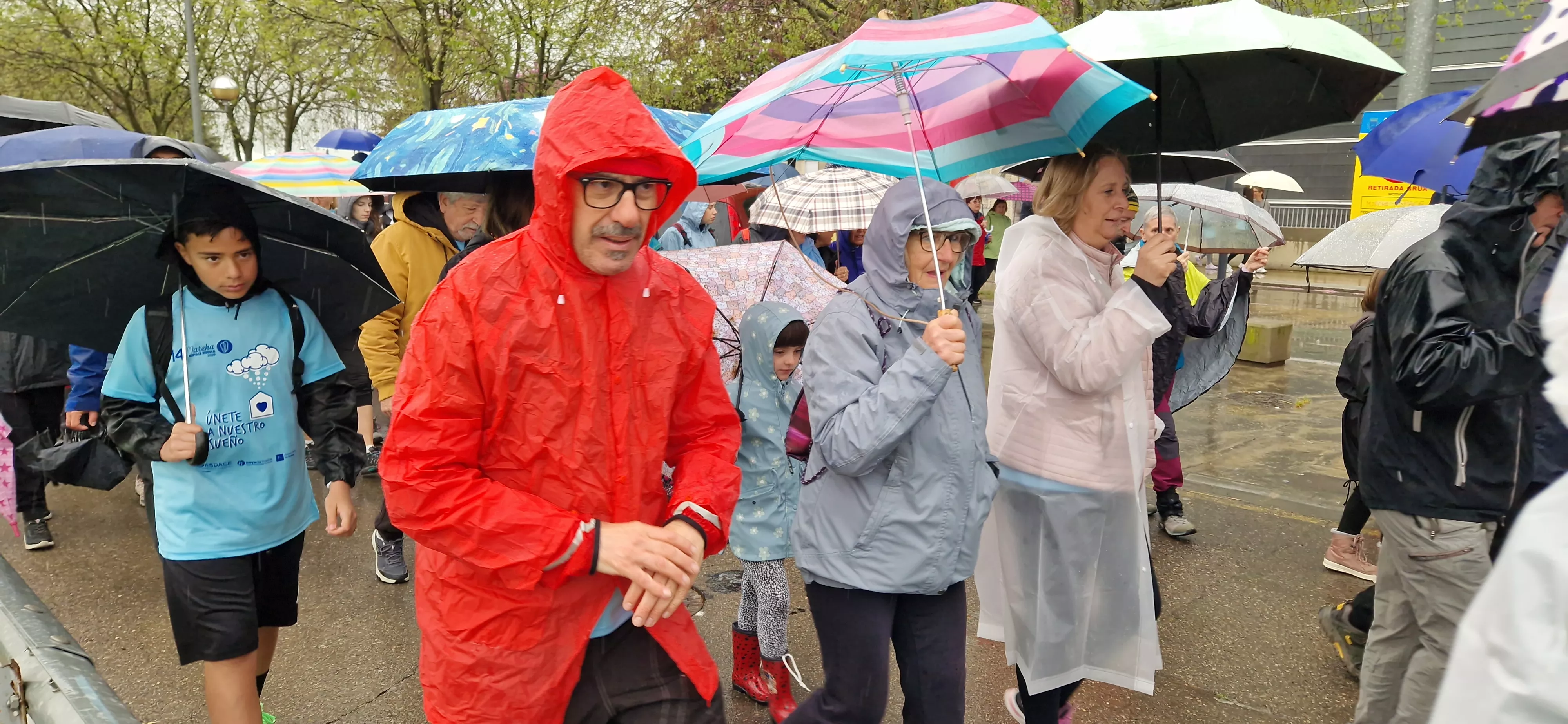 Salida de la 14ª Marcha Aspace Huesca. Foto Myriam Martínez