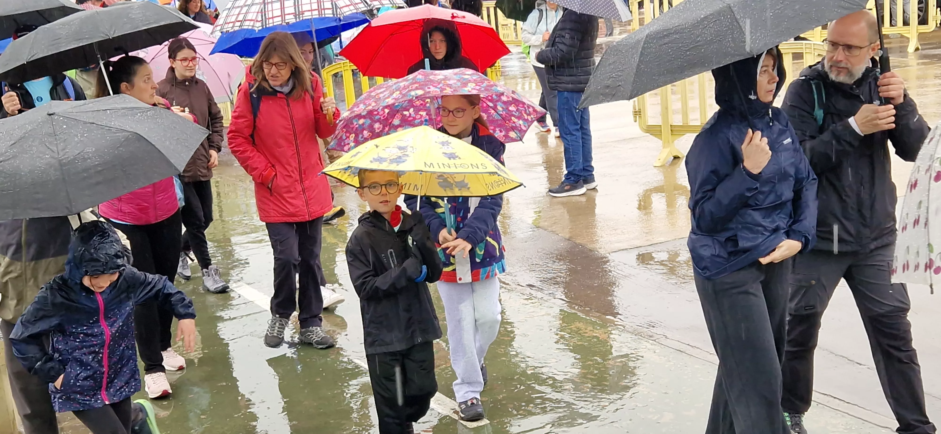 Salida de la 14ª Marcha Aspace Huesca. Foto Myriam Martínez