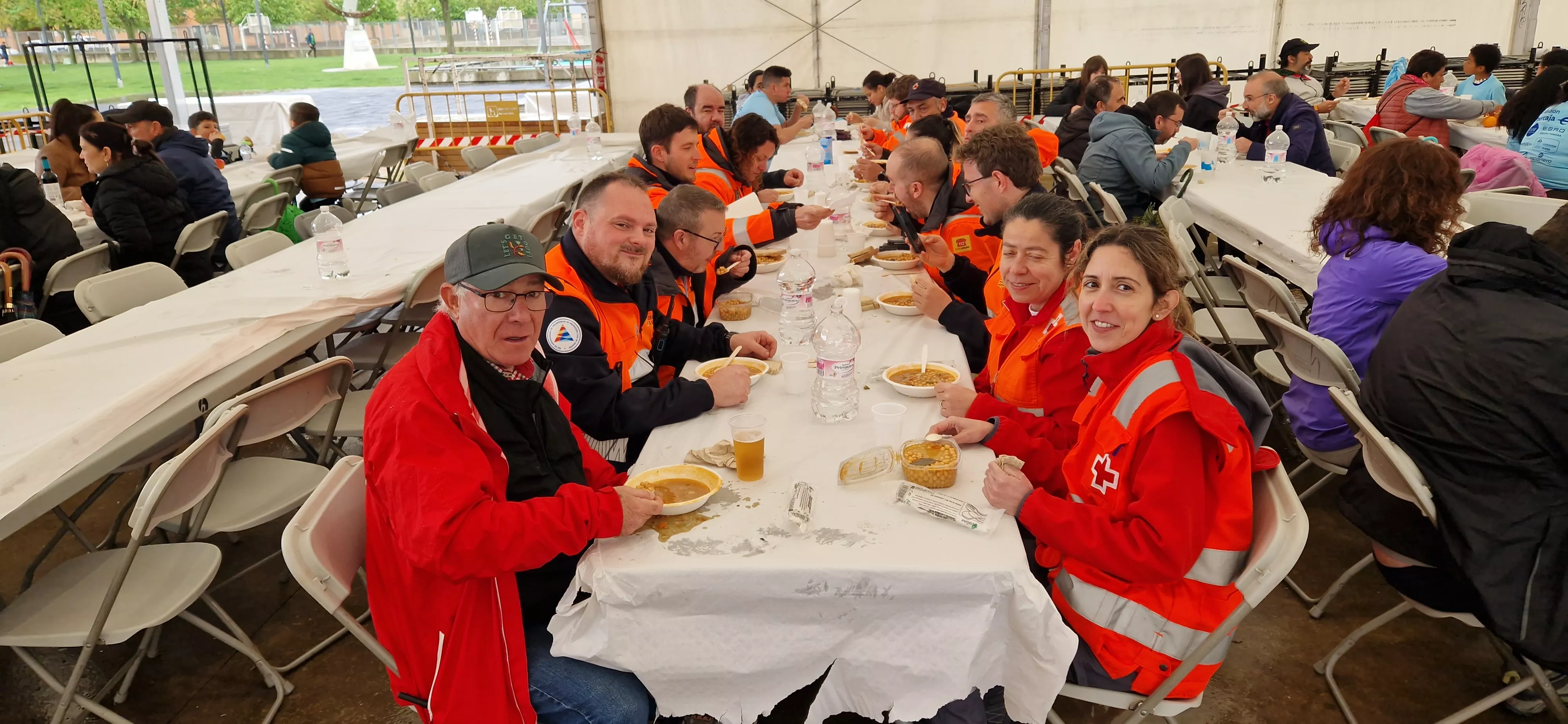 Comida de la 14ª Marcha Aspace. Foto Myriam Martínez