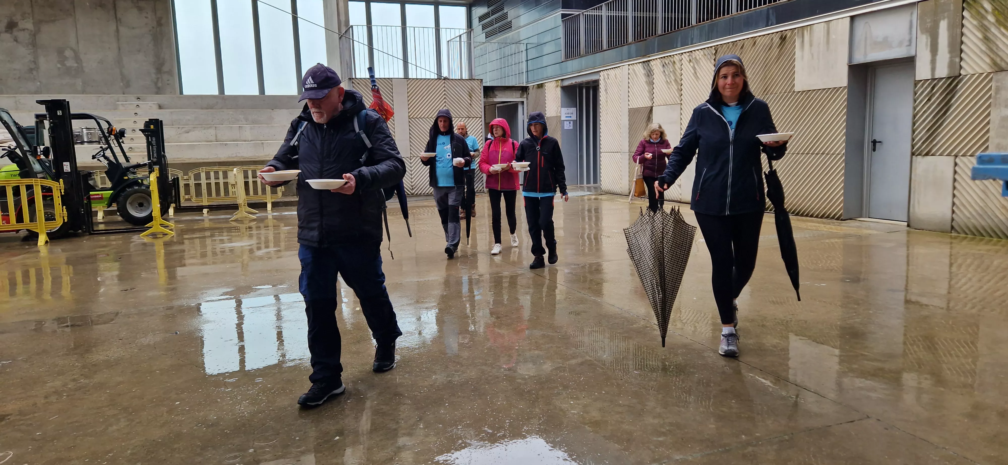 Comida de la 14ª Marcha Aspace. Foto Myriam Martínez