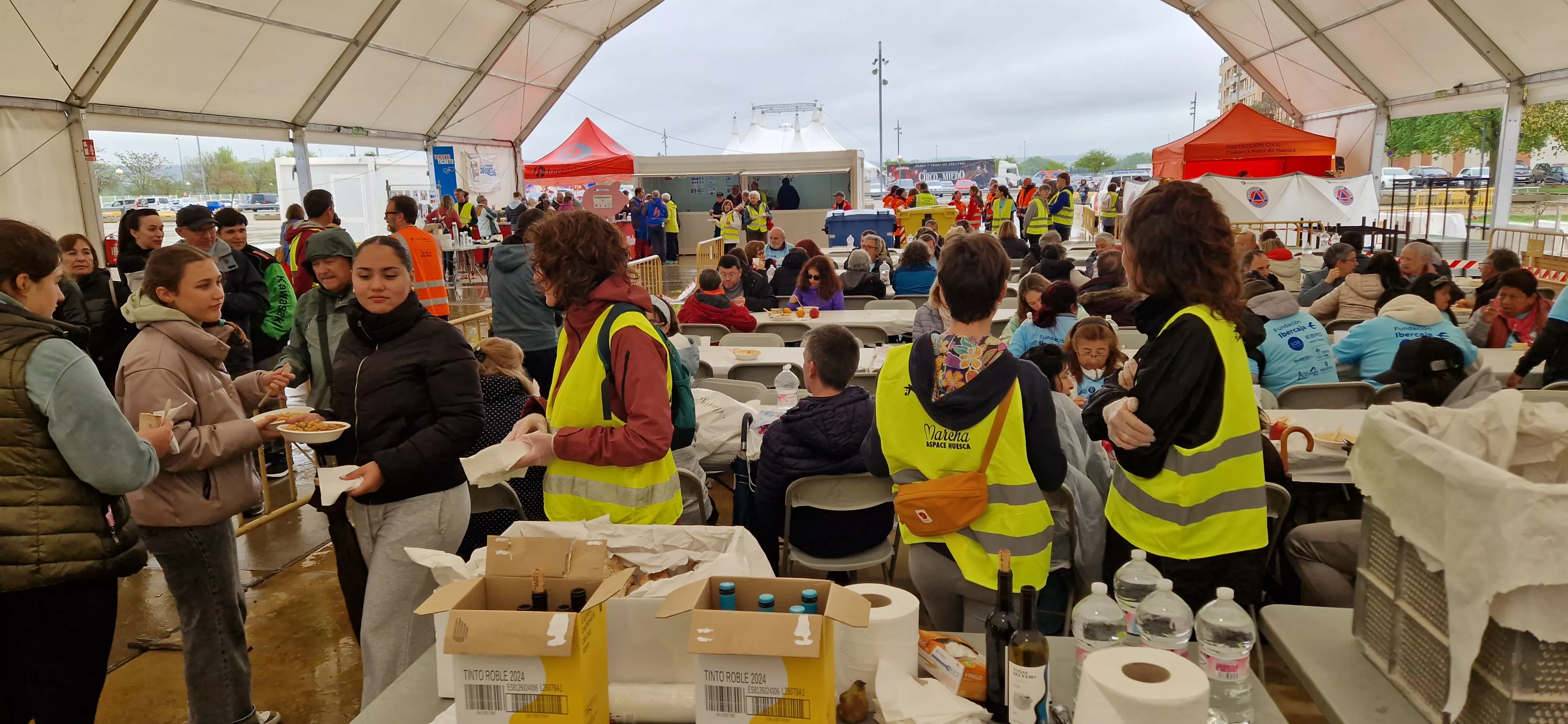 Comida de la 14ª Marcha Aspace. Foto Myriam Martínez