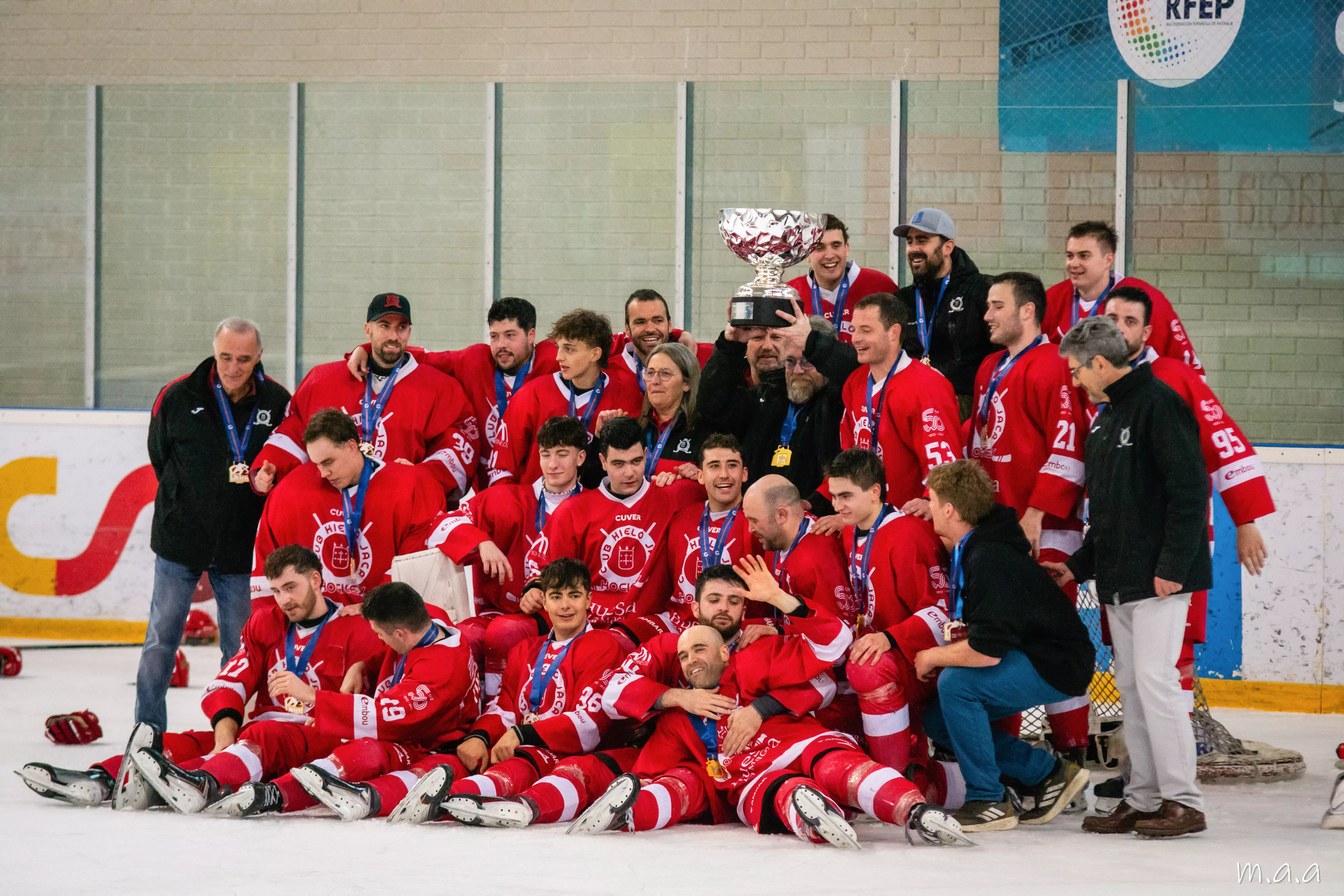 Hielo Jaca, campeón de la Copa del Rey en una temporada de ensueño. Foto: MAIQUEL ABADIANO