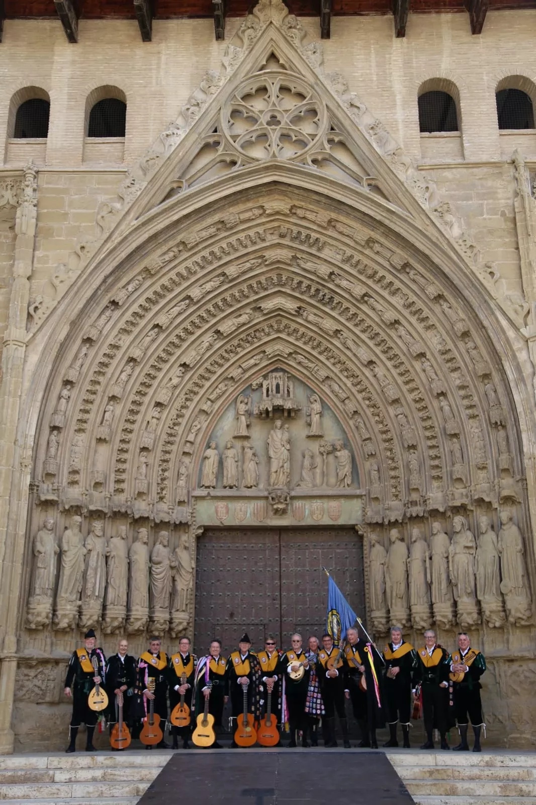 Tuna del Colegio Universitario de Huesca