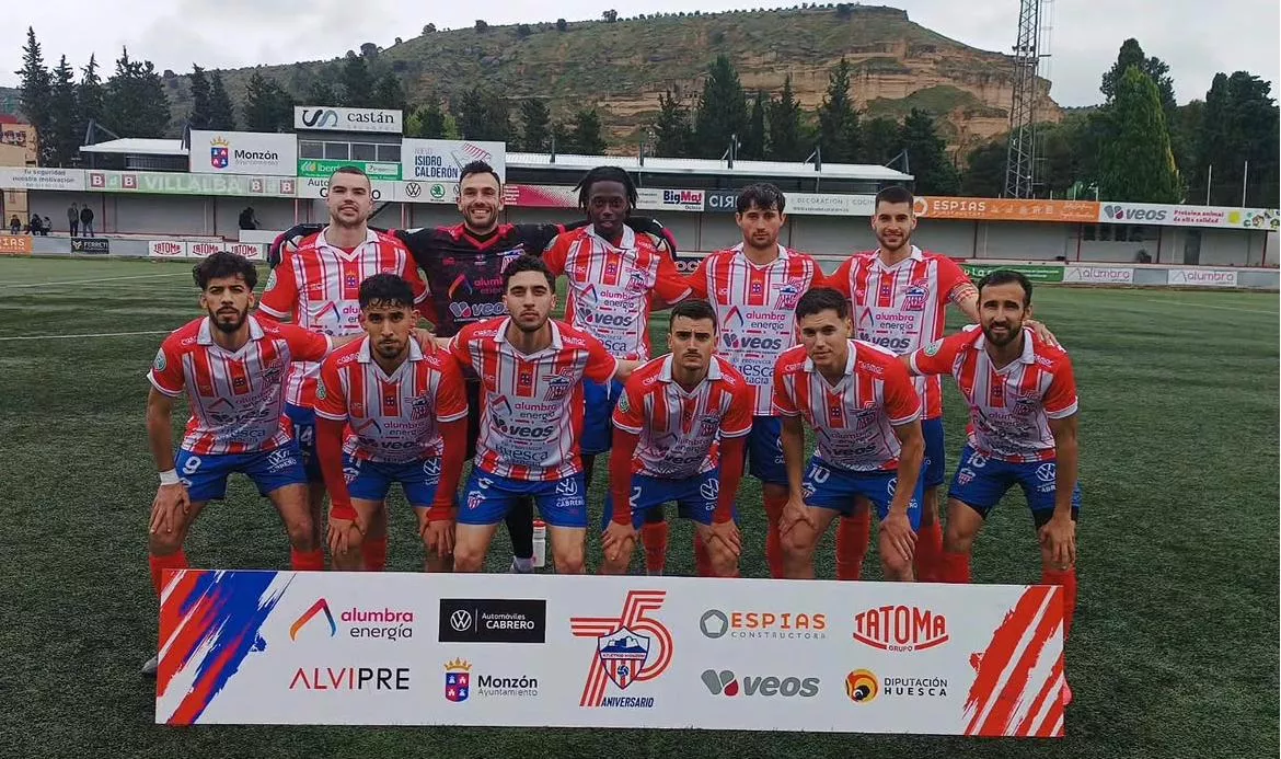 Once del Monzón ante el Casetas.