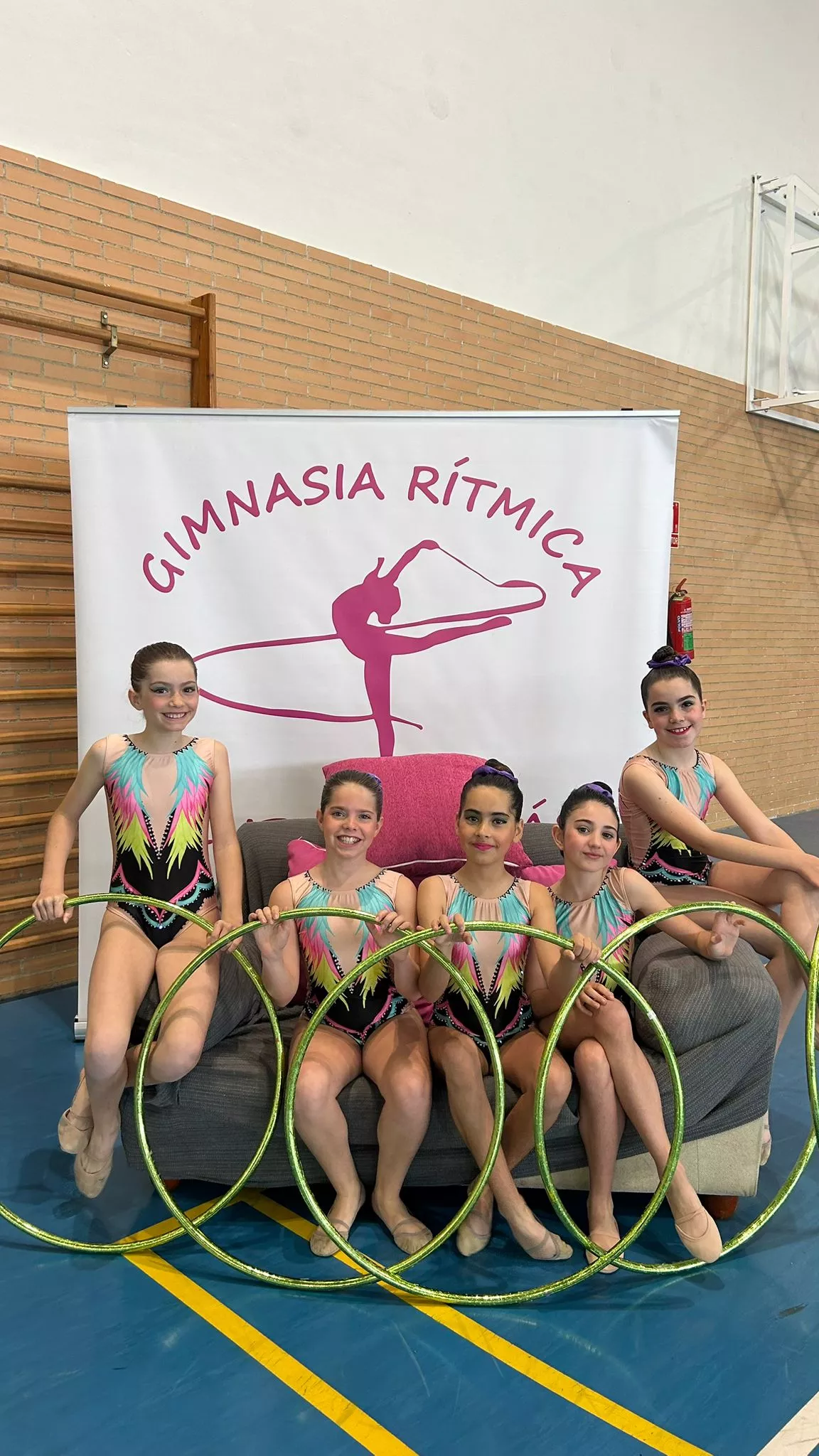 Gimnastas y podios de Espacio Rítmica 
