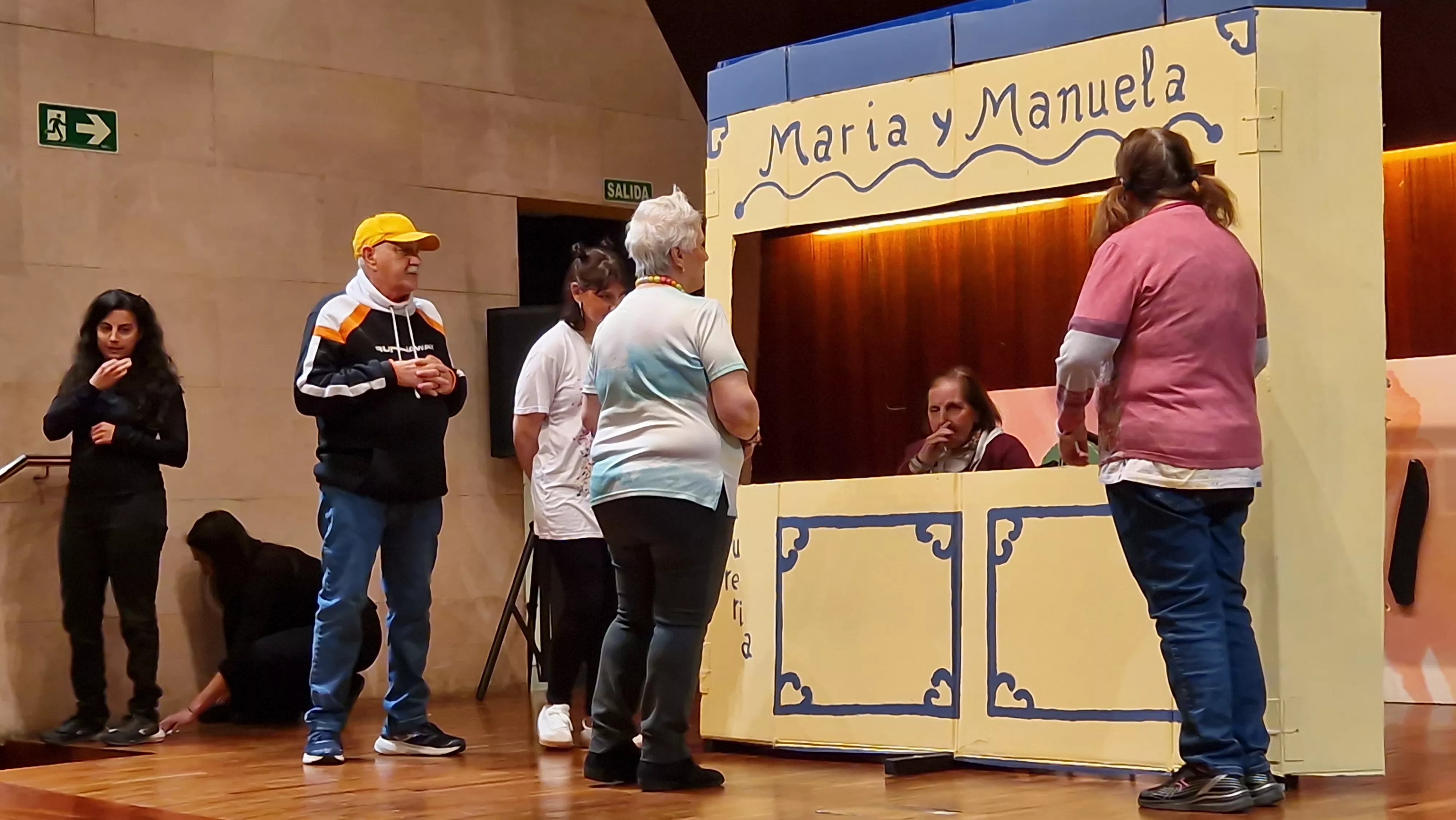 Chocolate con churros, de la Cruz Blanca, en Diversario. Foto Myriam Martínez