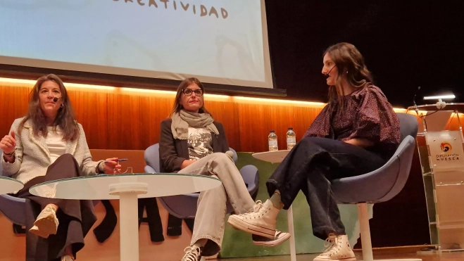 Nuria Araujo, Laura Castá y Paula Viñuales. Foto Myriam Martínez