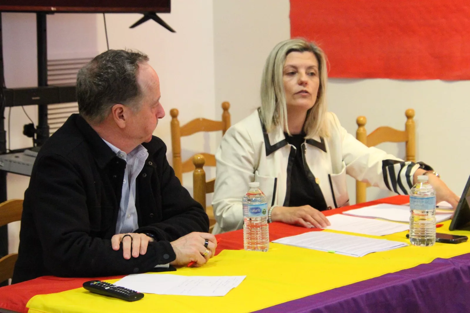 Ramón Lasaosa y Begoña Nasarre. Jornadas Republicanas del CRMAHU. Foto Carlos Neofato