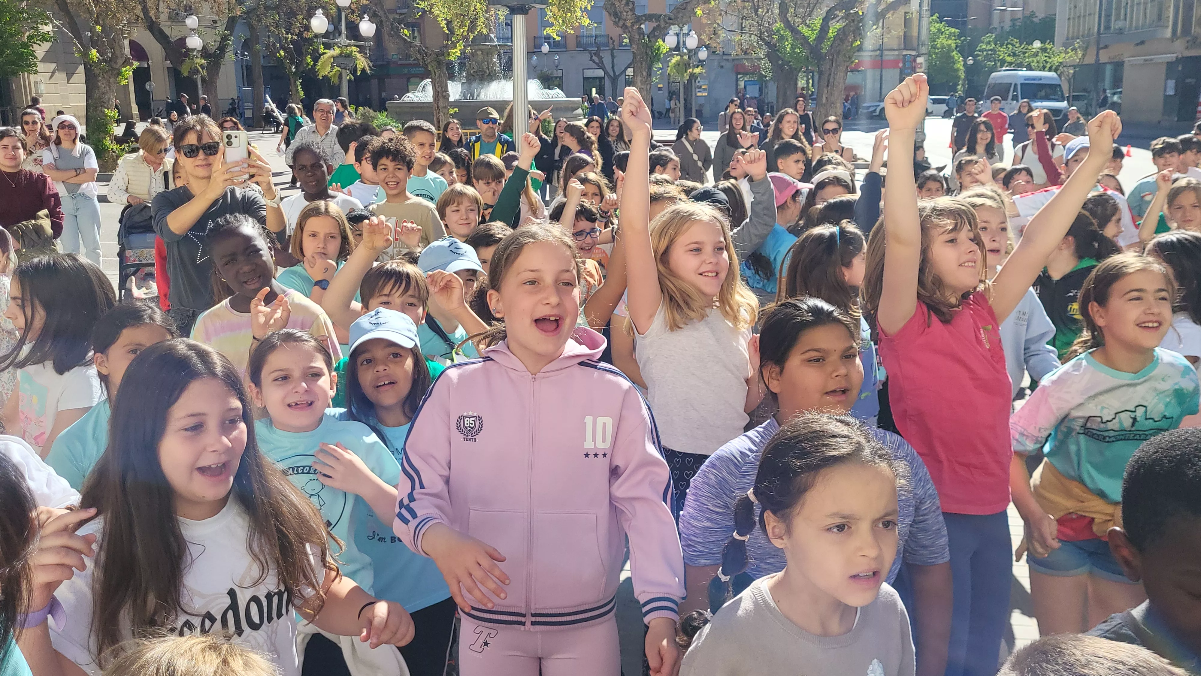 Celebración en Huesca del Día del Juego en la Calle. Foto Mercedes Manterola