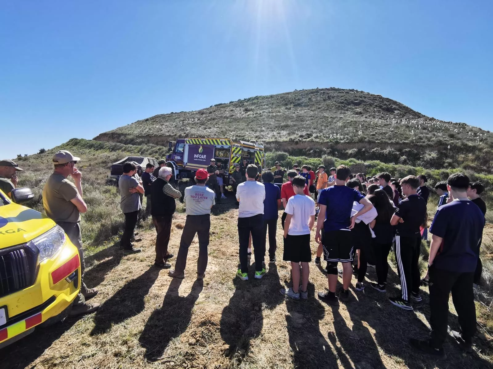 Jornada del Rotary Club de Huesca y Salesianos para plantar 300 árboles en Vicién