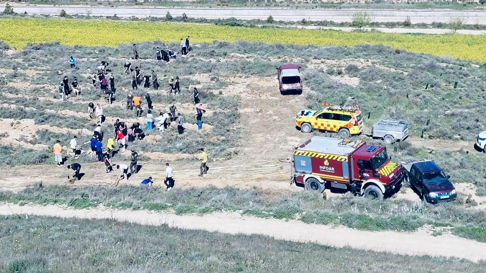 Jornada del Rotary Club de Huesca y Salesianos para plantar 300 árboles en Vicién