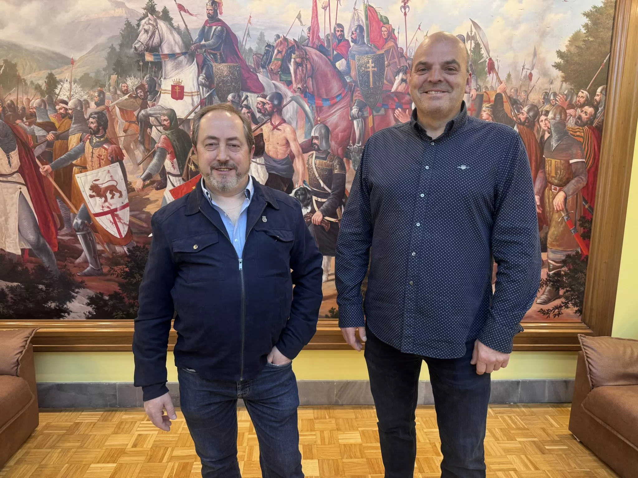 Carlos García y Sergio Cajal han presentado el programa del Primer Viernes de Mayo de Jaca.