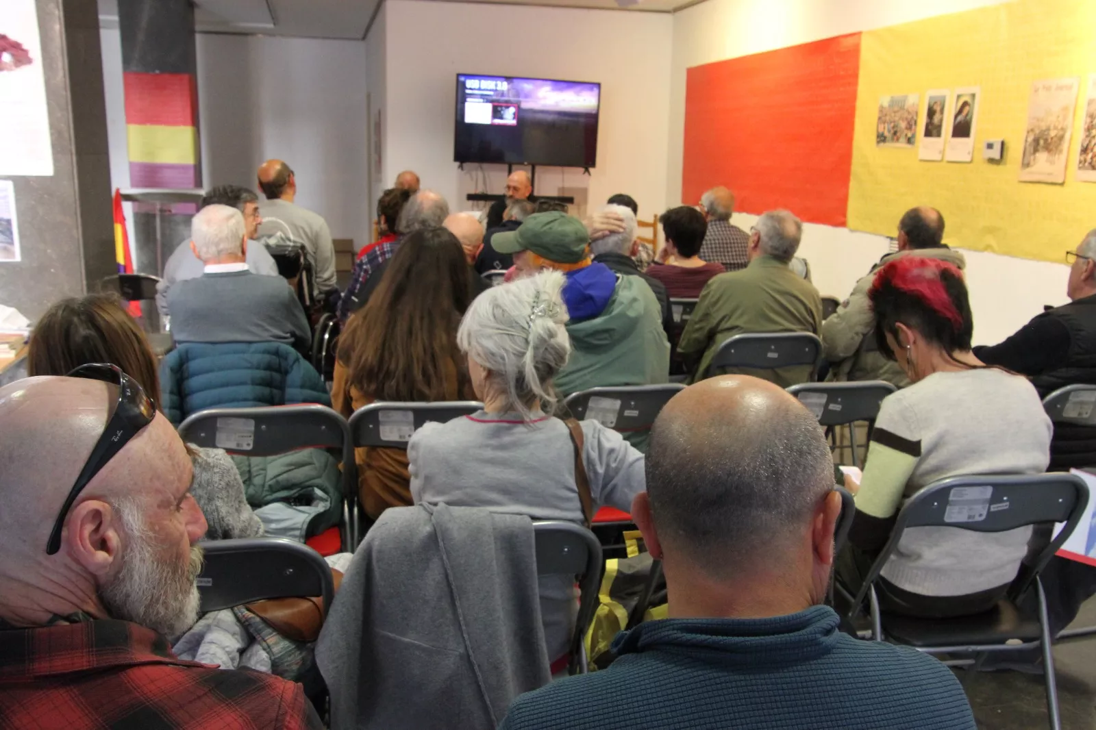 Actos celebrados por el CRMAHU el 14 de abril. Foto Carlos Neofato