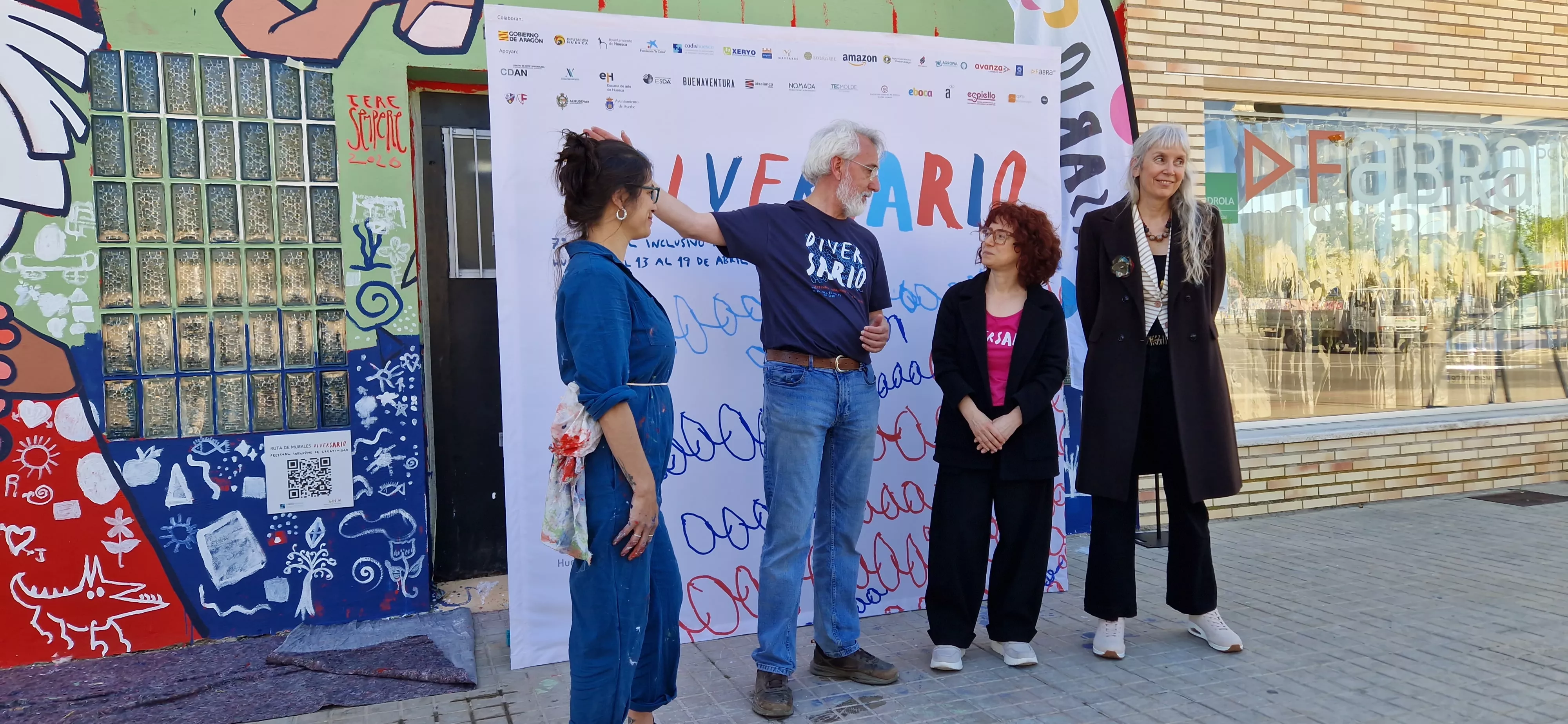 Inauguración del mural de Tere Sempere en Diversario. Foto Myriam Martínez