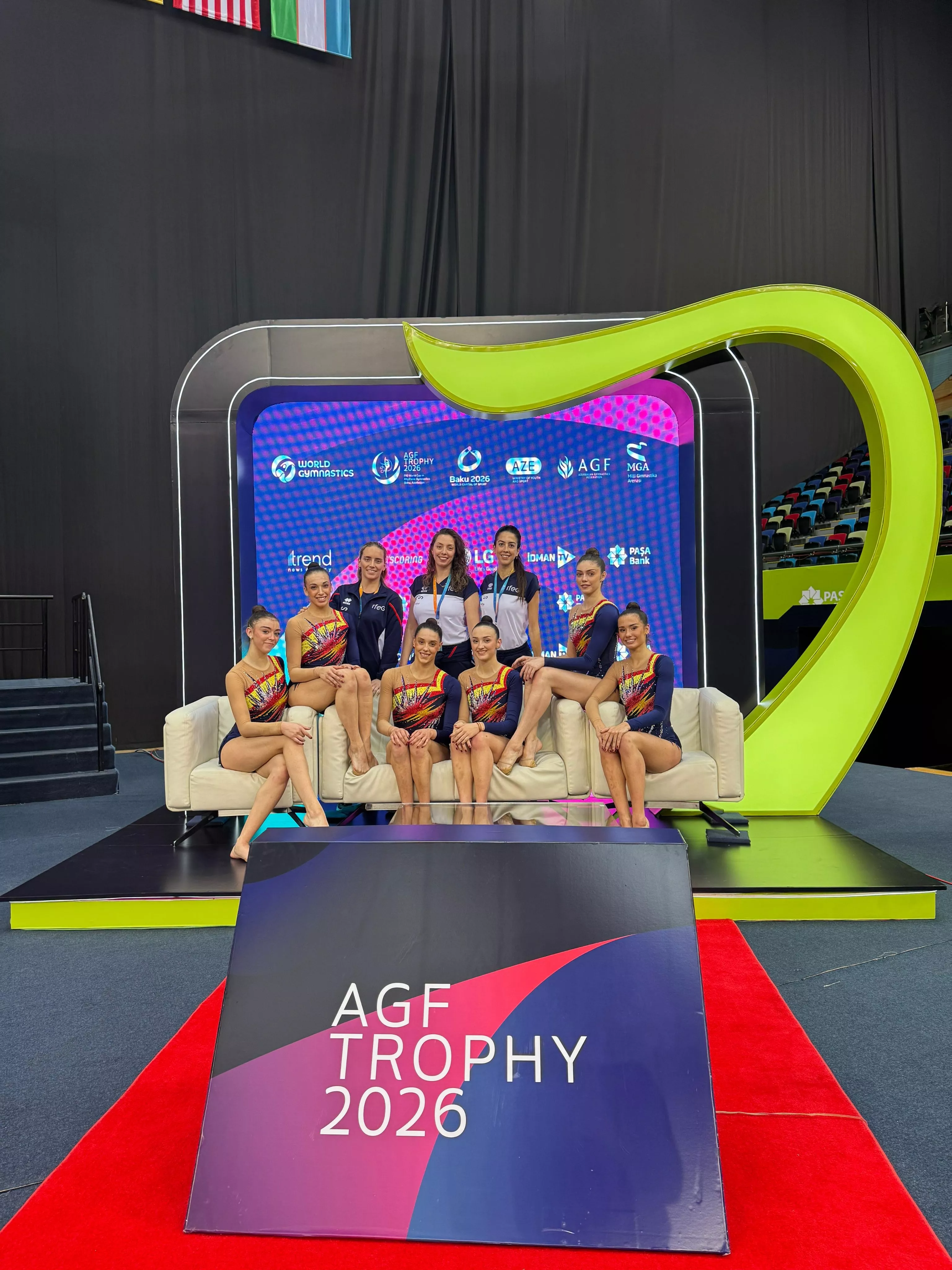 El conjunto español tras el entrenamiento oficial en Baku.