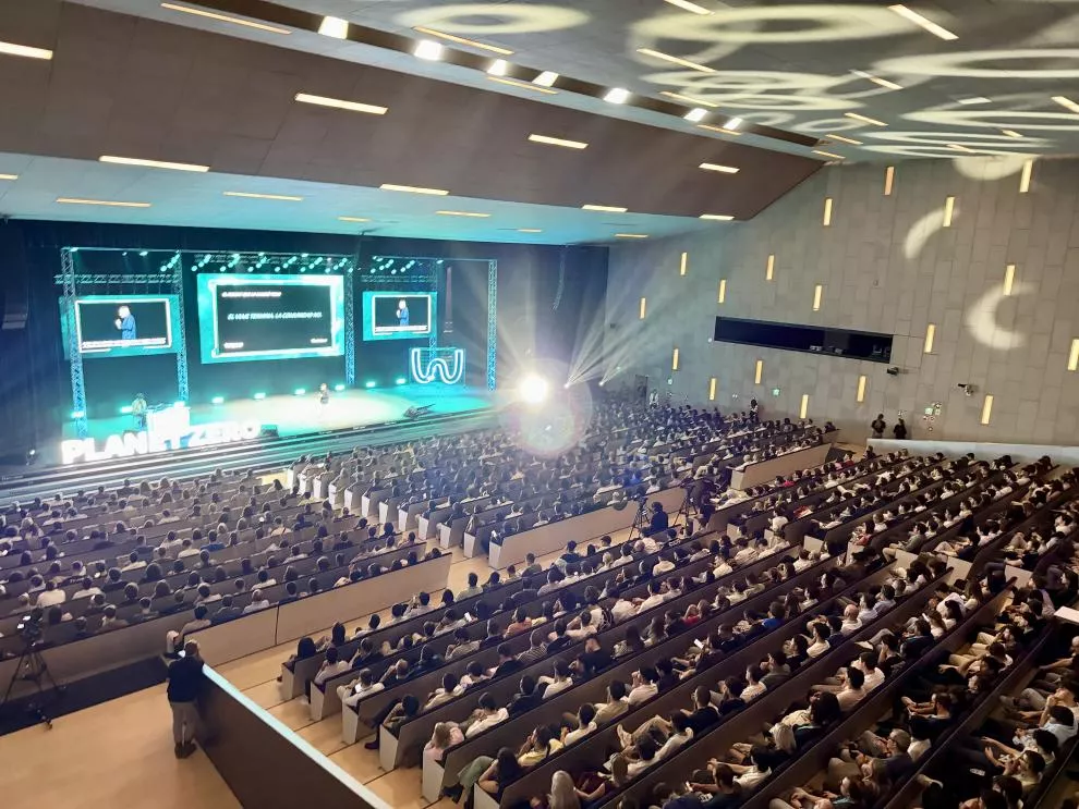 Clausura de The Wave en el Palacio de Congresos de Zaragoza
