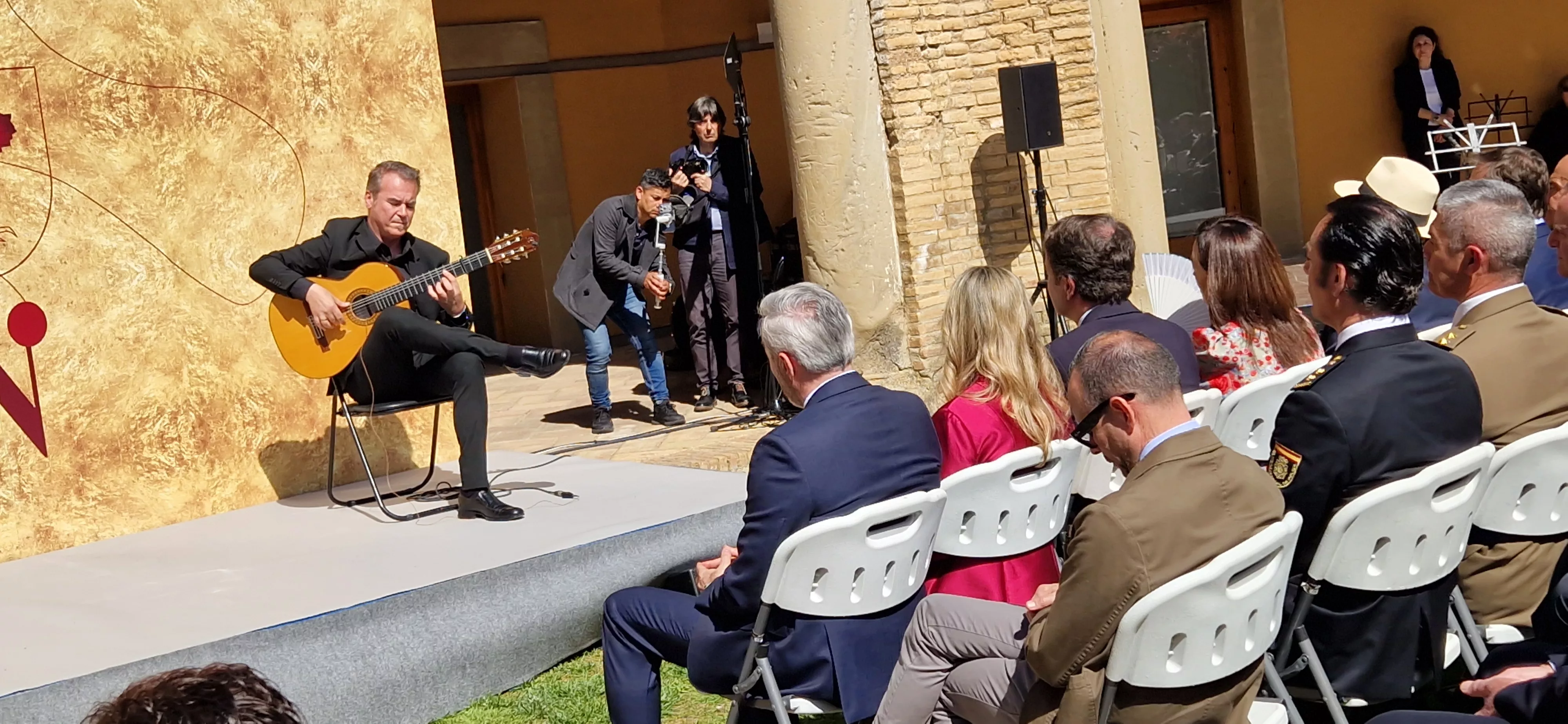 Celebración oficial del Día de Aragón en Huesca. Foto Myriam Martínez
