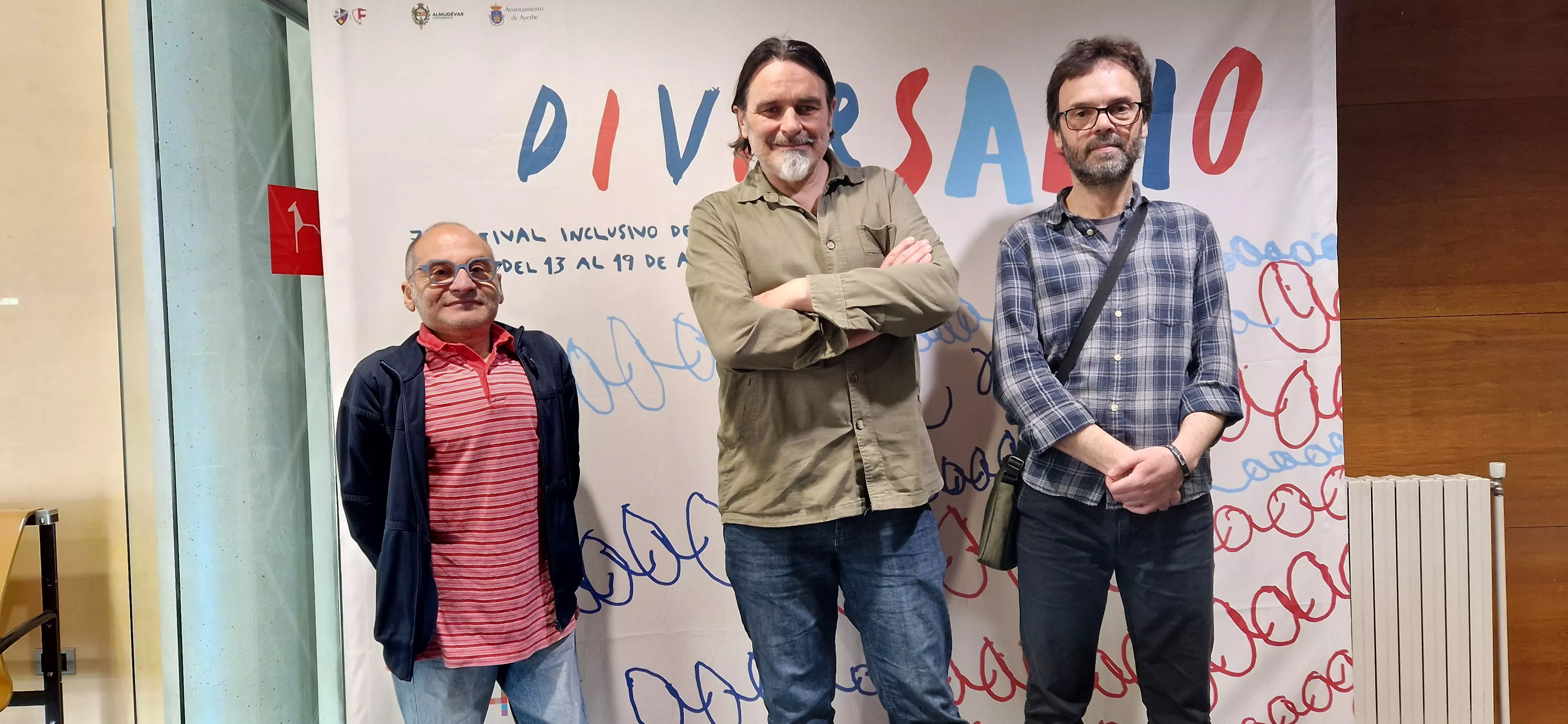 Tomás Gimeno, Javier Estella y Ernesto Sarasa. Taller de Cine Inclusivo de Diversario. Foto Myriam Martínez