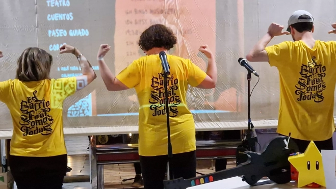 Rachel Vidal, Minia Díaz y Dimas Insa, presentación de Barriofest y Garrampa Fest en la Catalítica. Foto Myriam Martínez