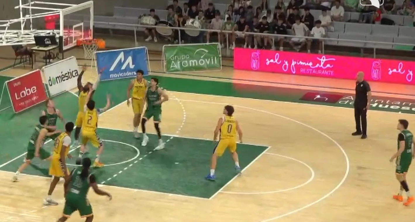 Tiro a canasta de Lobe Huesca la Magia