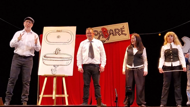 Estreno de Instrucciones para montar un cabaret en Diversario. Foto Myriam Martínez