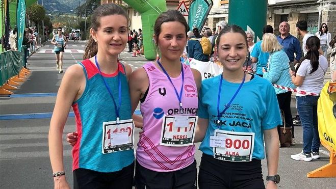 Podio femenino de la 10K. Podio femenino de la 10K.